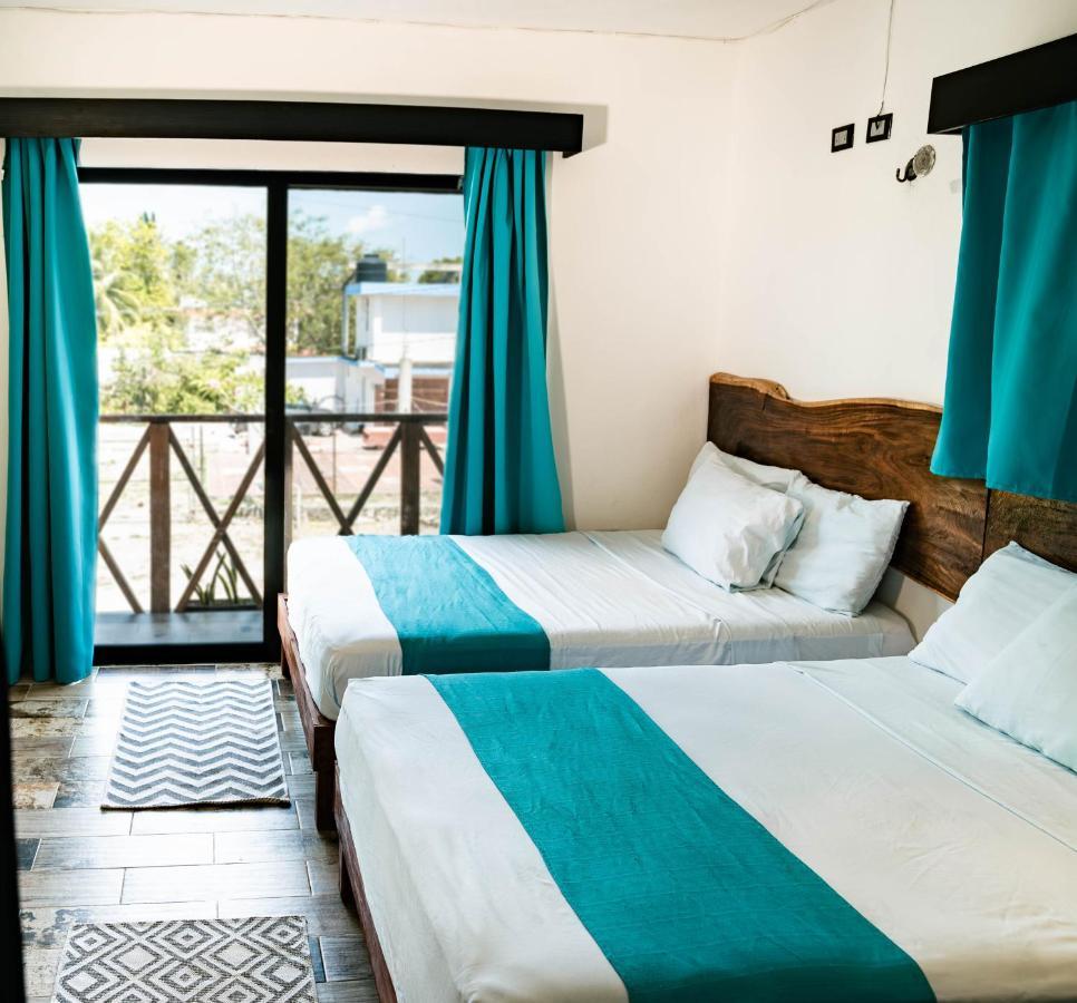 Hotel Y Beach Club Casa Mia Xulha -Bacalar Xul-Ha Екстер'єр фото
