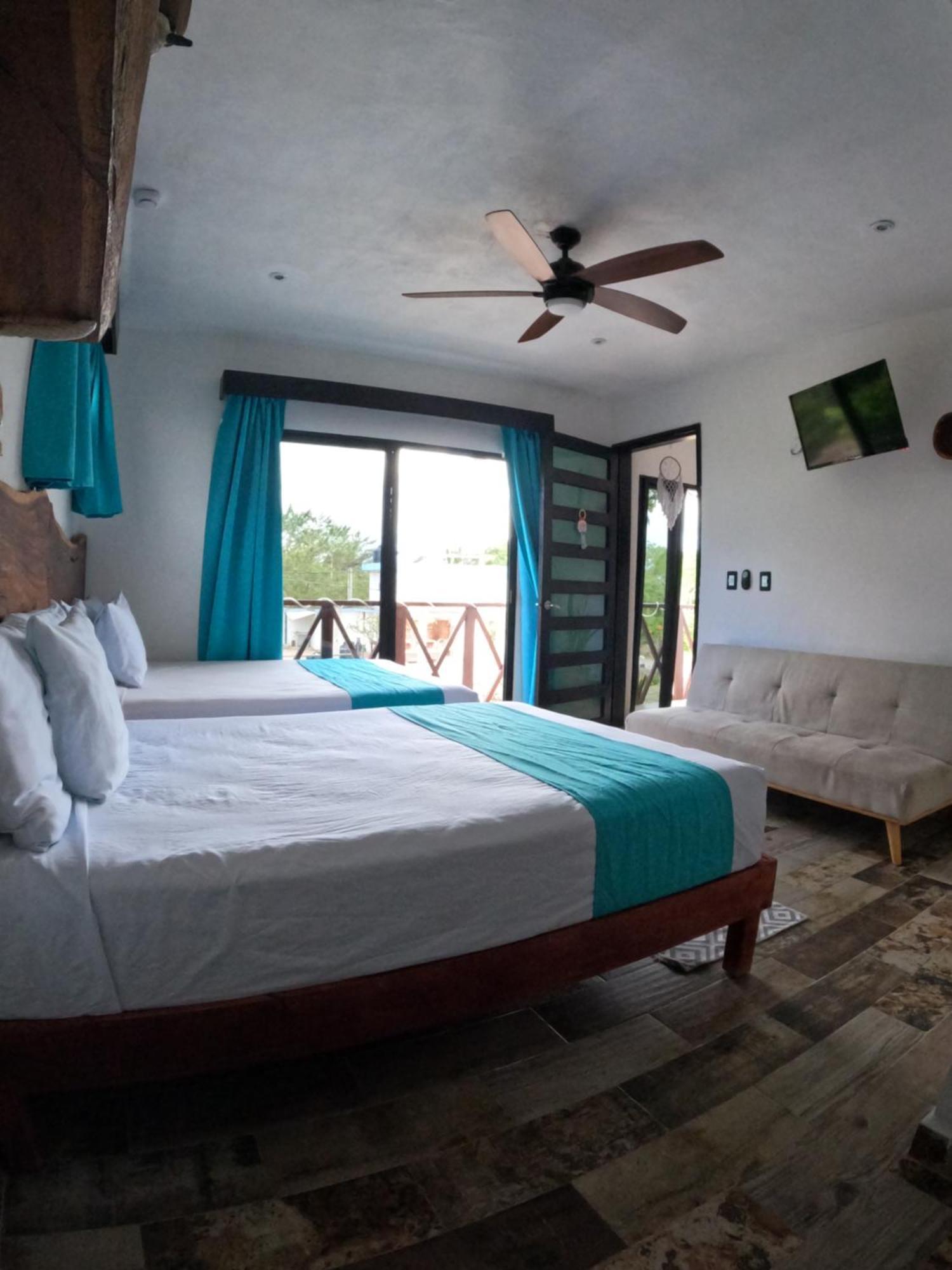 Hotel Y Beach Club Casa Mia Xulha -Bacalar Xul-Ha Екстер'єр фото